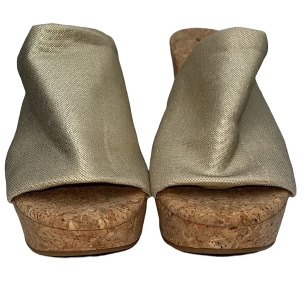 Lucky Brand Wedges Gold Metallic/Cork size 9 brand new